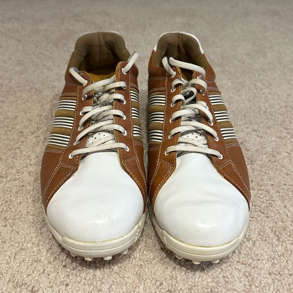 Men’s size 12 Adidas golf shoes